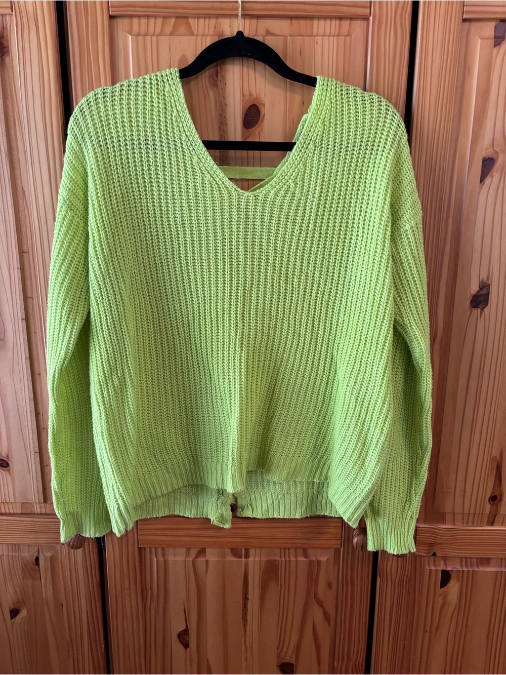 Ransom Neon Lime V-Neck Chunky Knit Sweater great for 80’s theme party!